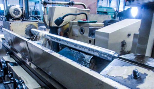 Fly-Cutting Metal Cladding Sheet Metal Roll Forming Machine - Zyforming