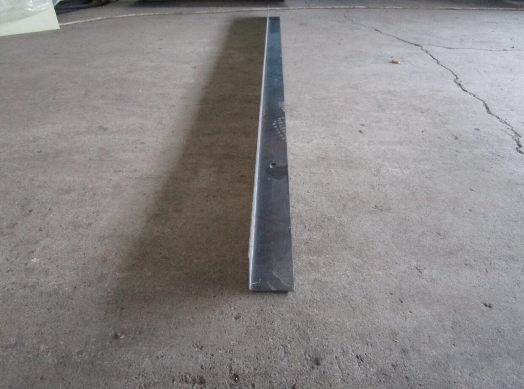 profile made by Angle iron roll forming machine