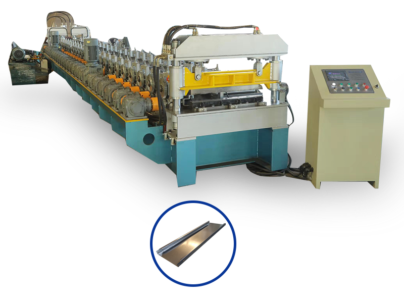 Rack shelf roll forming machine